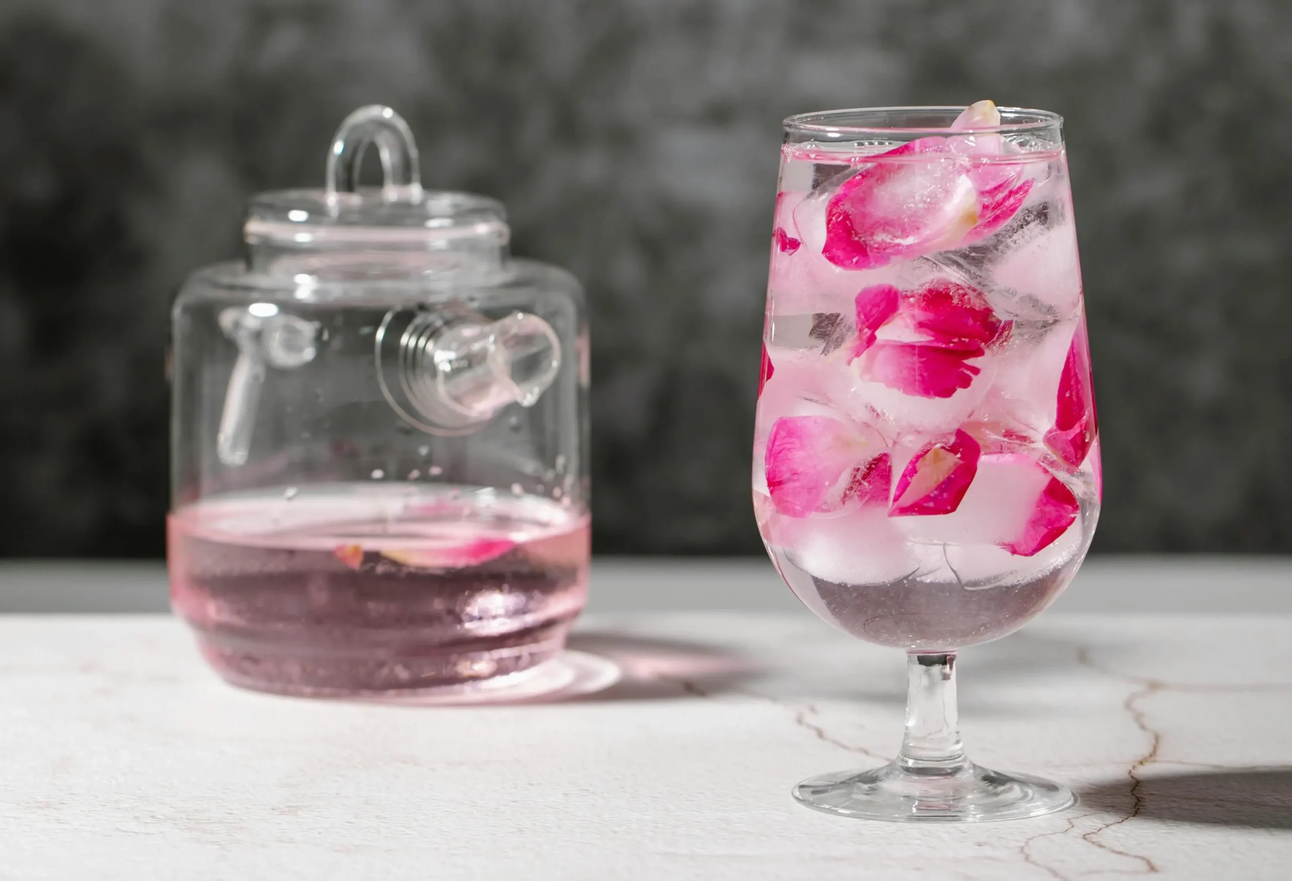 Discover the top rose water benefits for skin—hydration, glow, and anti-aging—all in one guide. Get expert insights and beauty tips that actually work!