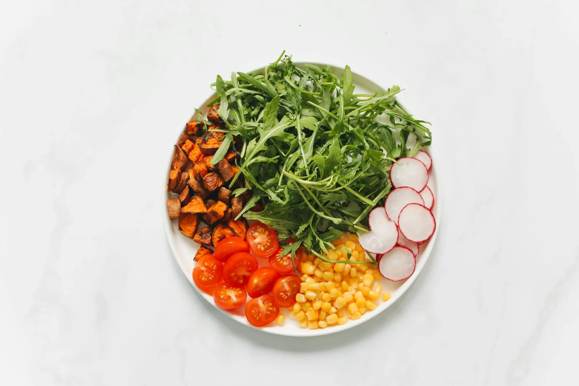 Discover why sweet potatoes are great for weight loss! Packed with fiber, nutrients, and low calories, they keep you full & boost metabolism. Learn how to include them in your diet!