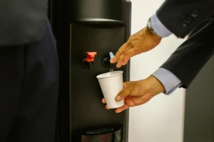 What Are The Disadvantages of Drinking Cold Water