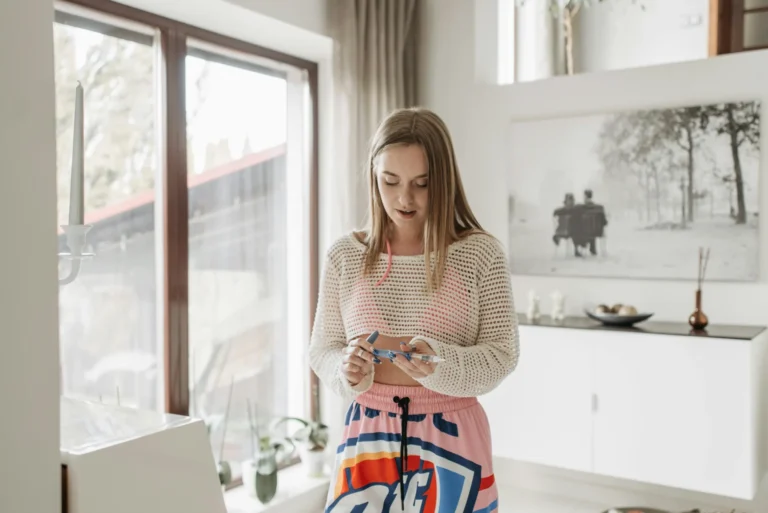 Learn how to track hormonal cycles naturally like a pro! Discover simple, effective methods to monitor your hormones for better health, fertility, and balance. Click for expert tips